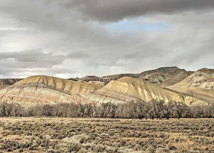 Casa vacanze Tranquil Mountain With Hot Tub And Creek Views Near Trails In Lander, Wyoming Lander